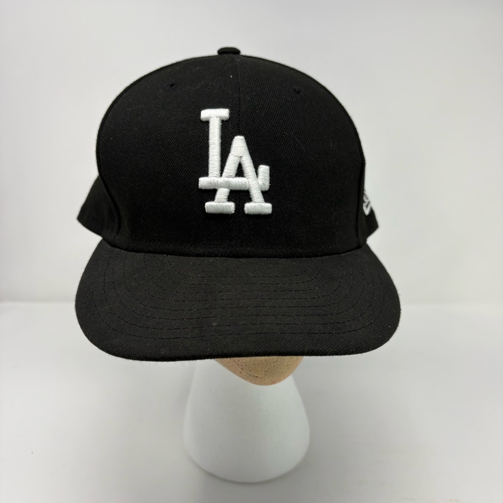 Los Angeles Dodgers New Era 59Fifty Fitted Hat Cap Size 7 1/2 Genuine MLB Black